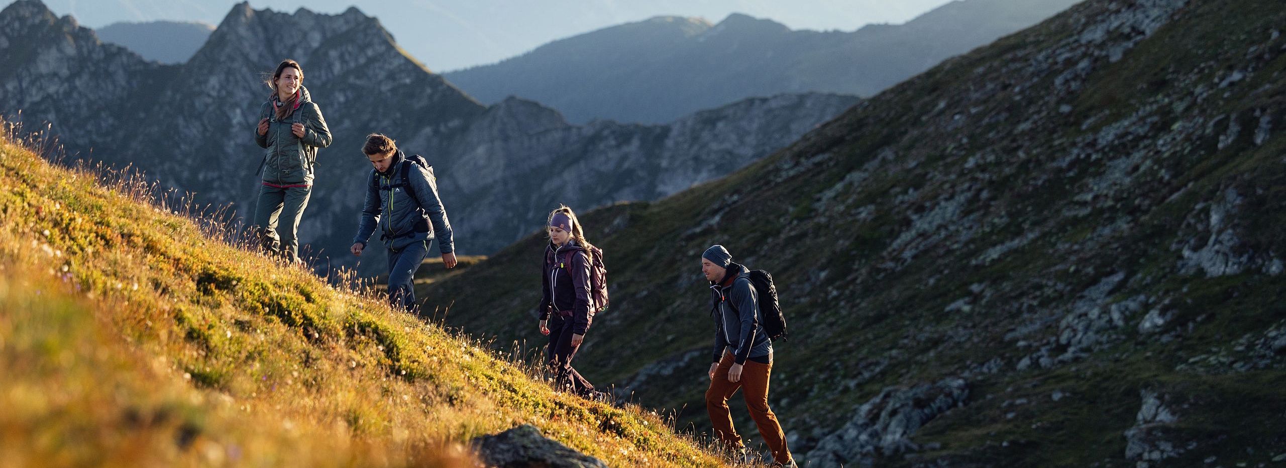 Wandern und Klettern in Lofer_Sportgeschäft Intersport Sturm