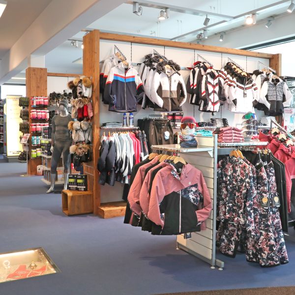 intersport-sturm-sportgeschaeft-jobs-verkauf-und-kassa-5